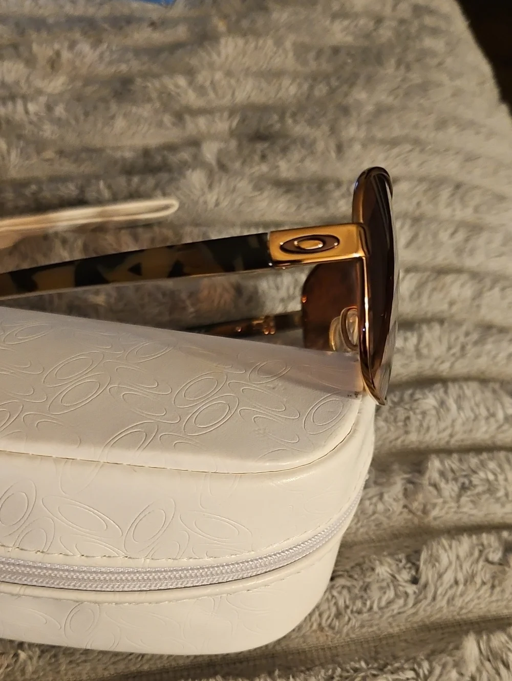 Oakley Sanctuary (OO4116-01 New Deadstock!!!!